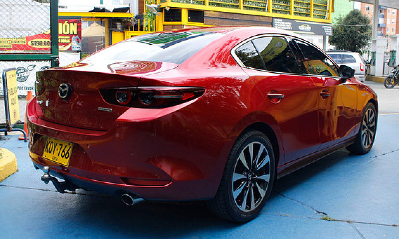 Mazda 3 2.0 Grand To...