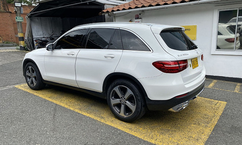 Mercedes-Benz Clase ...