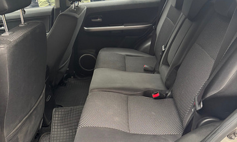 Suzuki Grand Vitara ...