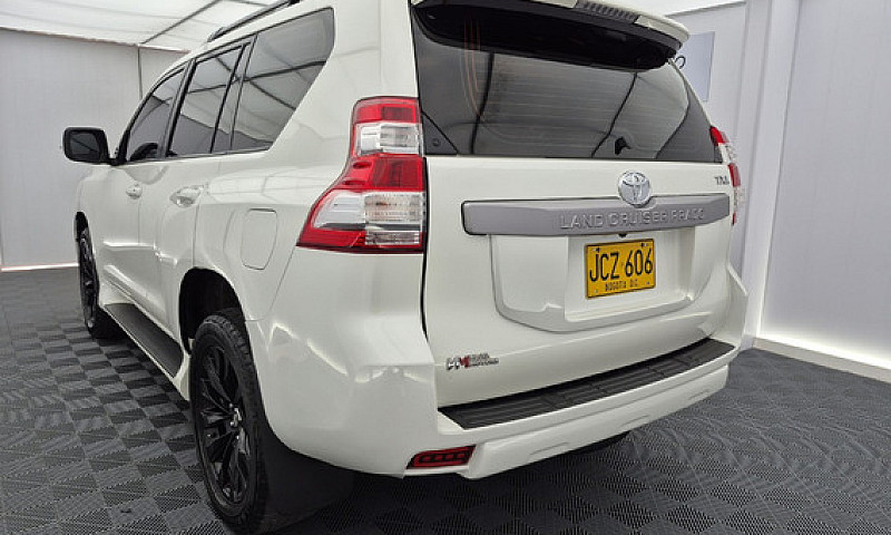 Toyota Prado 3.0 Txl...