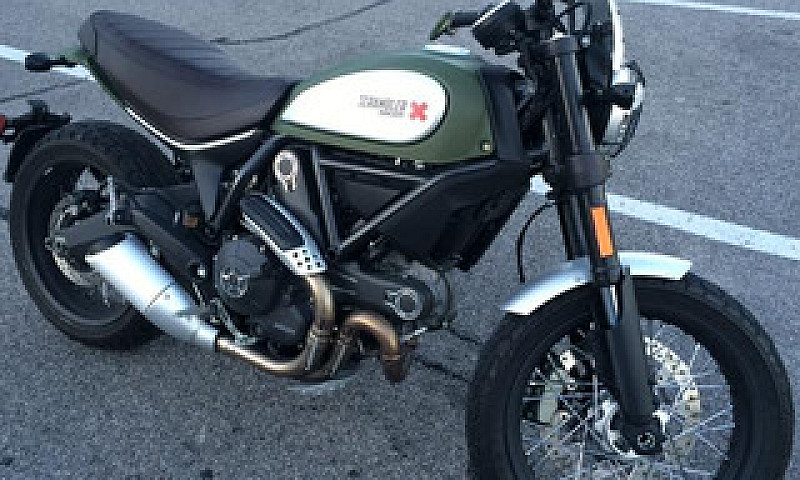 Ducati Scrambler 800...