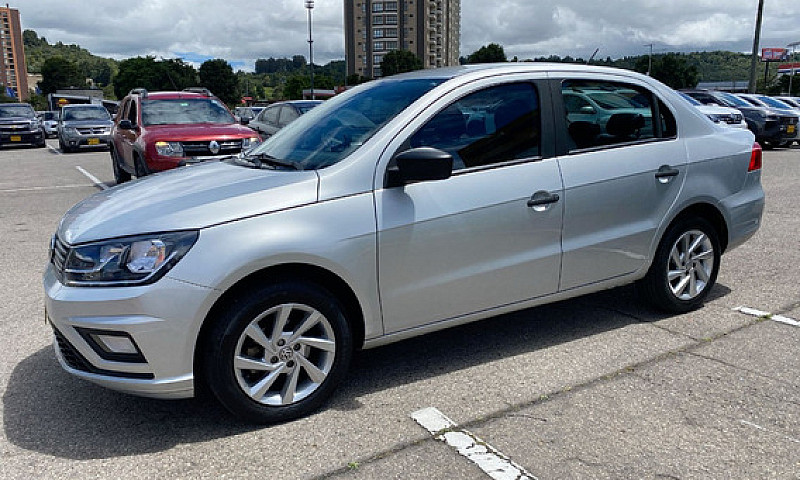 Volkswagen Voyage 1....
