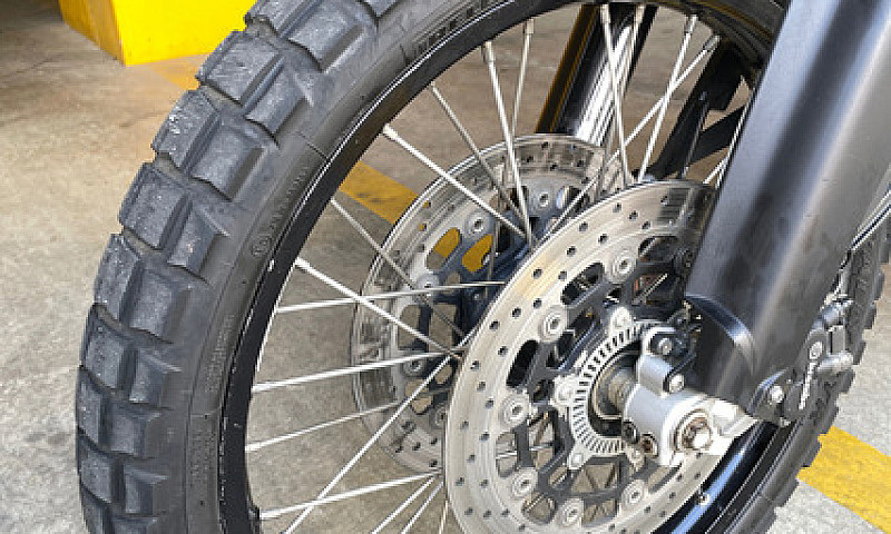 Moto Bmw F800Gs...
