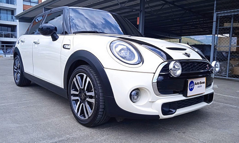Mini Cooper F55 S Ch...