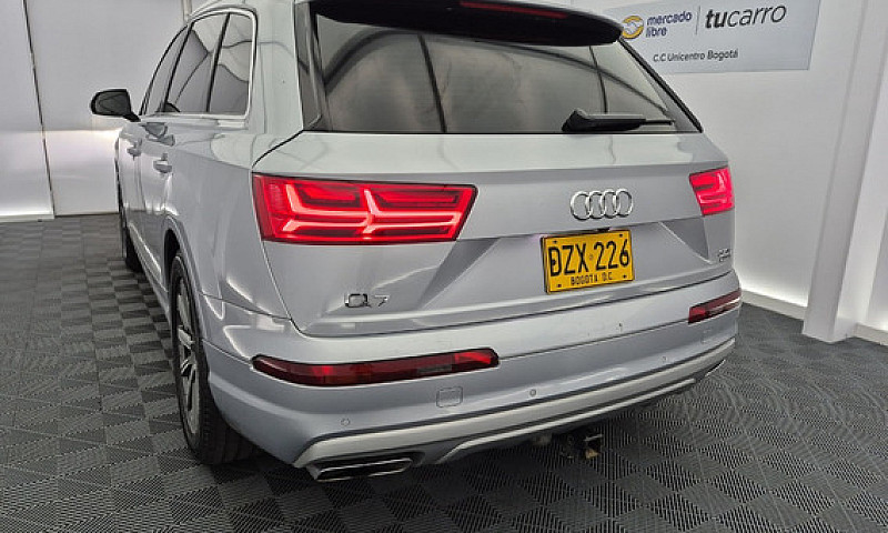 Audi Q7 3.0 Tfsi Qua...