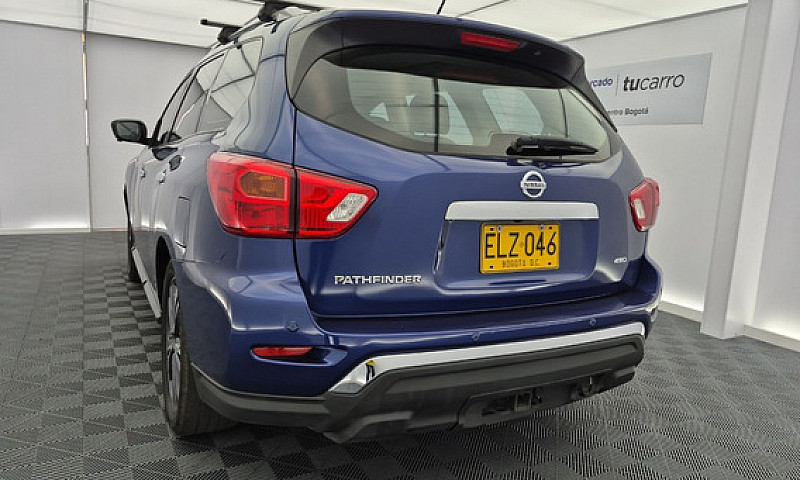 Nissan Pathfinder 3....