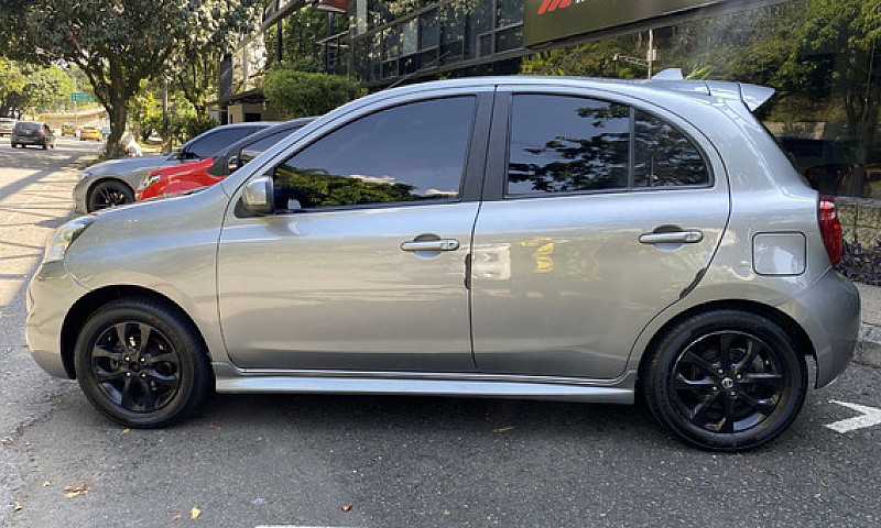 Nissan March 1.6 Sen...