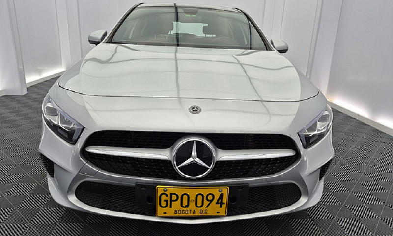 Mercedes Benz  A 200...