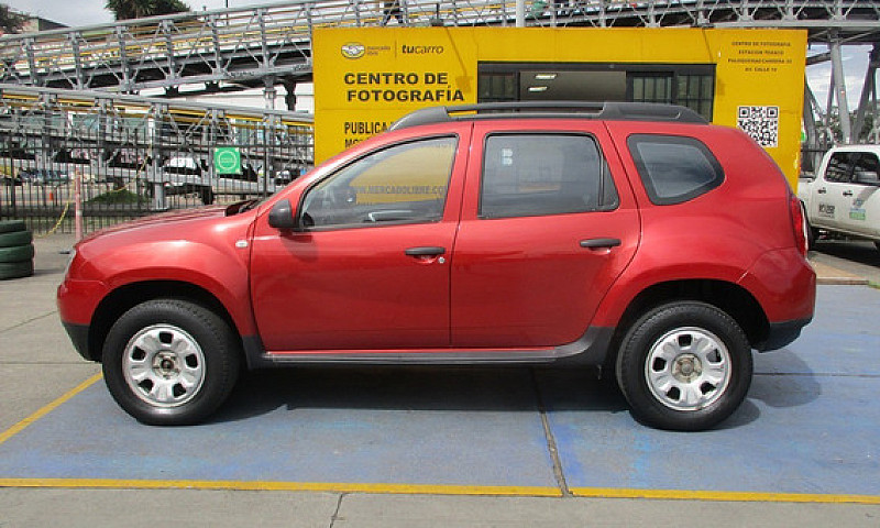 Renault Duster Expre...