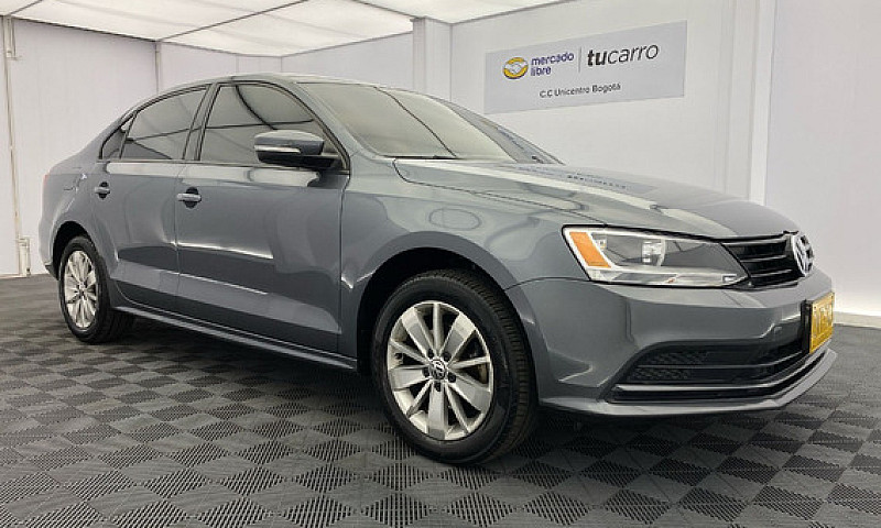 Volkswagen Jetta Com...