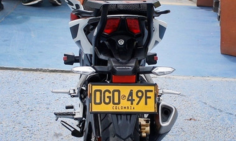 Honda Cb 190R Repsol...