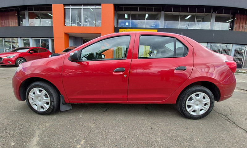 Renault Logan 1.6 Au...