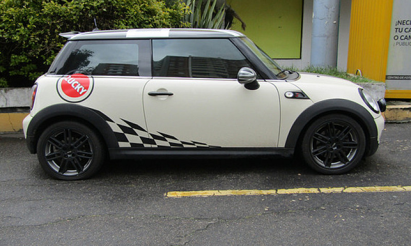 Mini Cooper S R56 1....