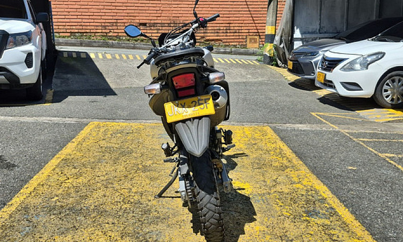 Honda Xre 300 2019...
