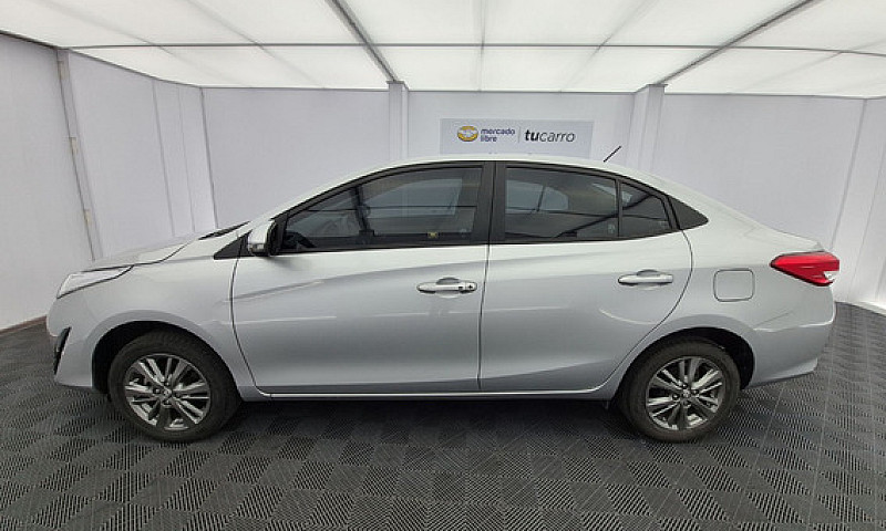 Toyota Yaris 1.5 Xs ...