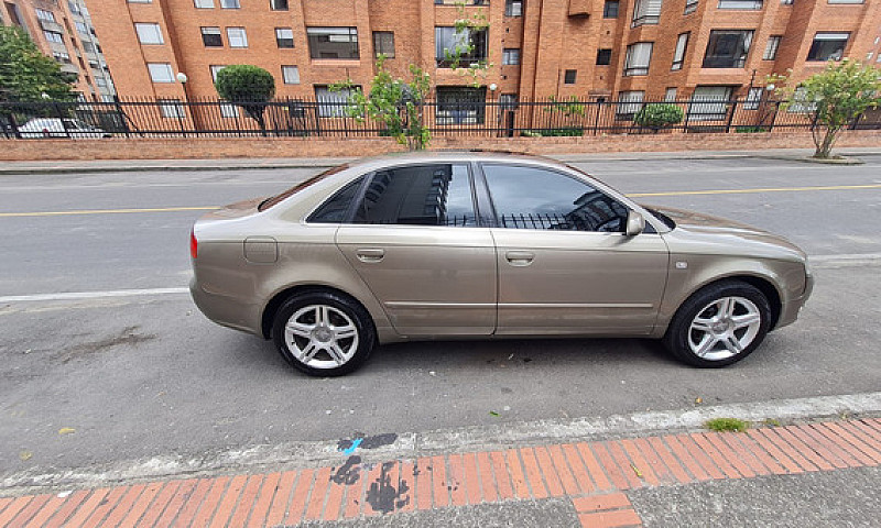 Audi A4 2.0 Tfsi...