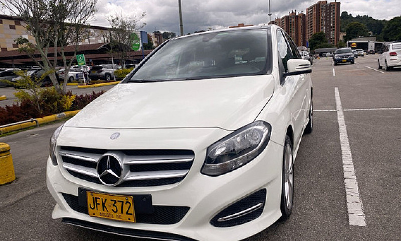 Mercedes-Benz Clase ...