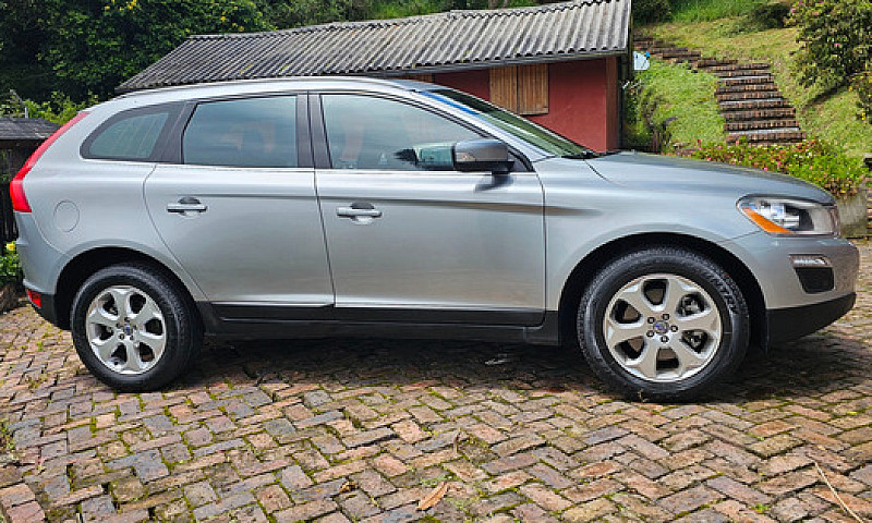 Volvo Xc60 2.0 T5 Fw...