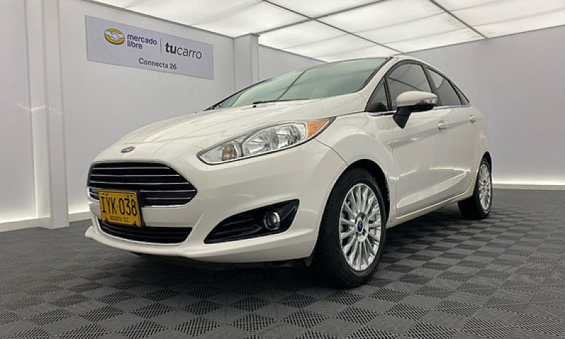 Ford Fiesta 1.6 Tita...