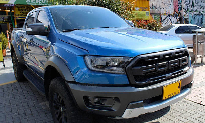 Ford Ranger Raptor 2...