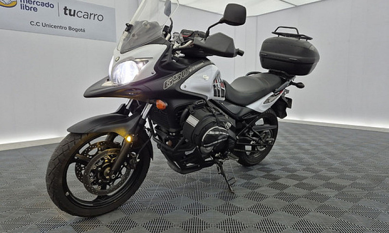 Suzuki V-Strom Dl650...