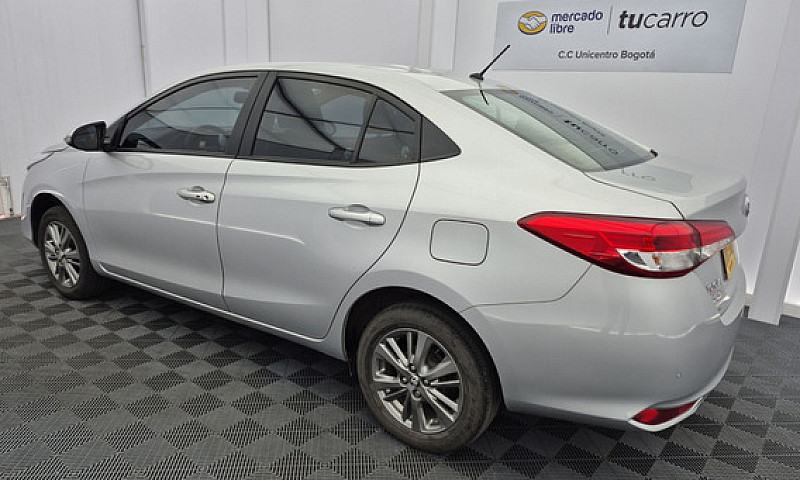 Toyota Yaris 1.5 Xs ...