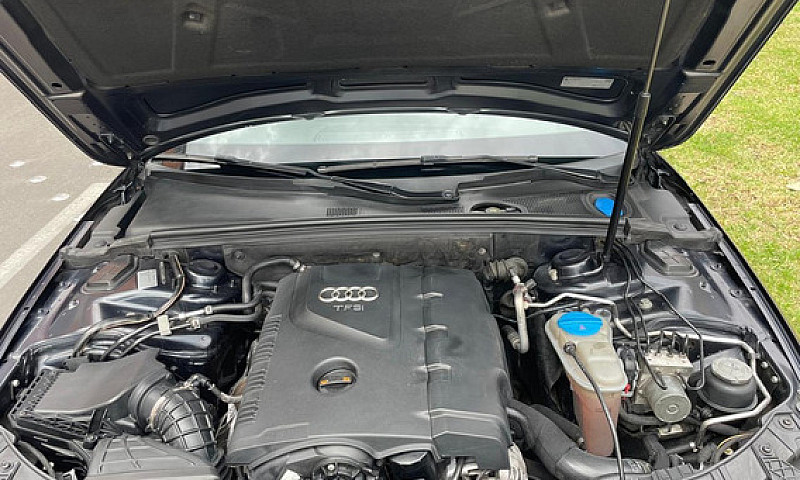 Audi A4 1.8 Tfsi Com...