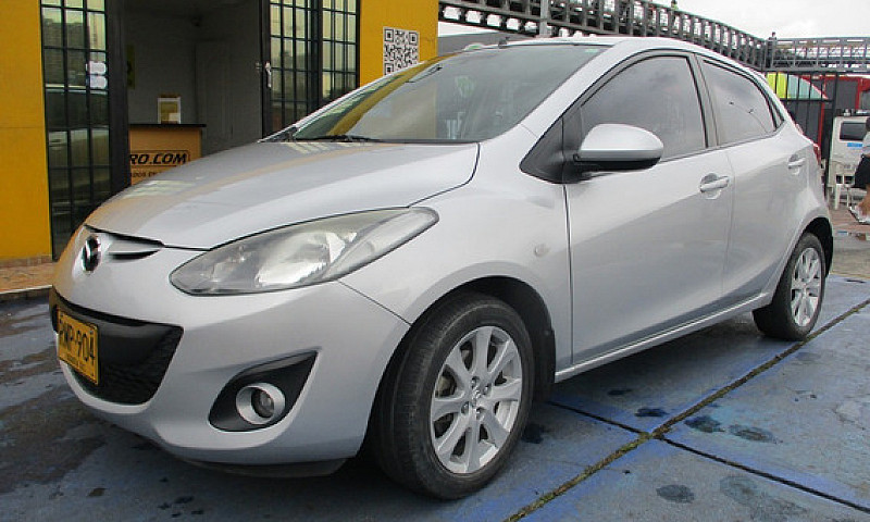 Mazda 2   1500Cc  Mt...