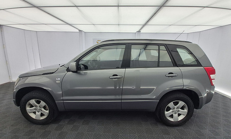 Suzuki Grand Vitara ...