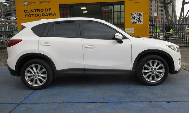 Mazda Cx-5  4X4 2000...