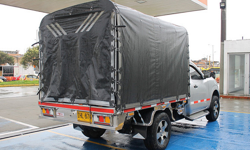 Nissan Frontier 2.5 ...