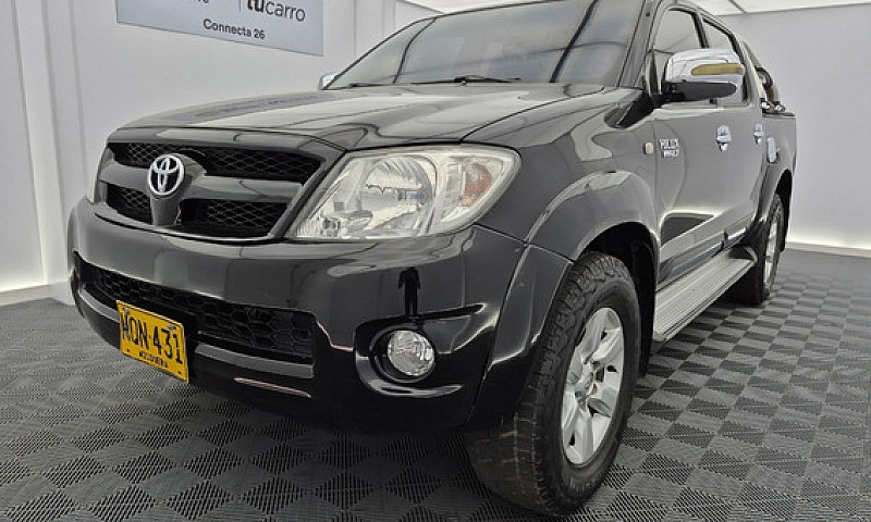 Toyota Hilux 2.7...