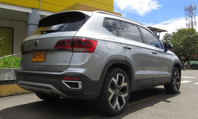 Volkswagen Taos 1.4T...