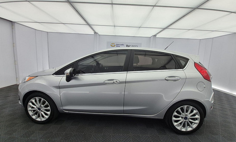 Ford Fiesta 1.6 Hatc...