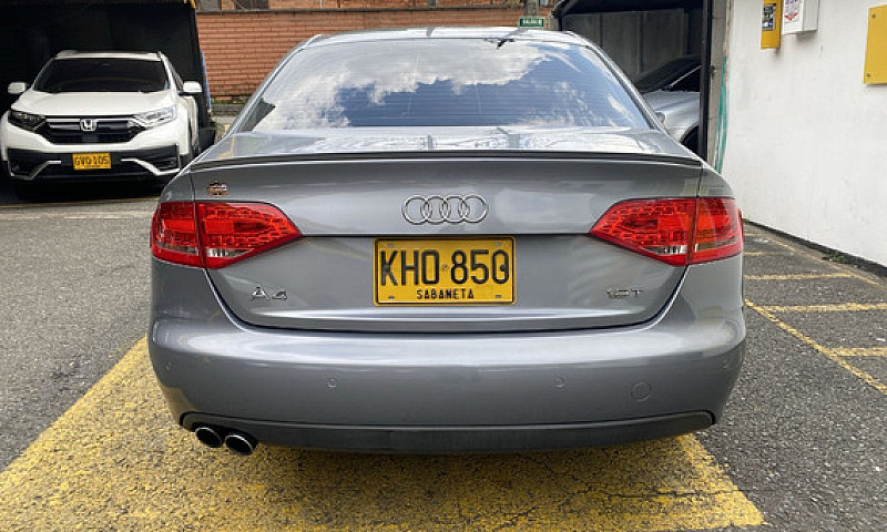 Audi A4 1.8 Tfsi Mul...