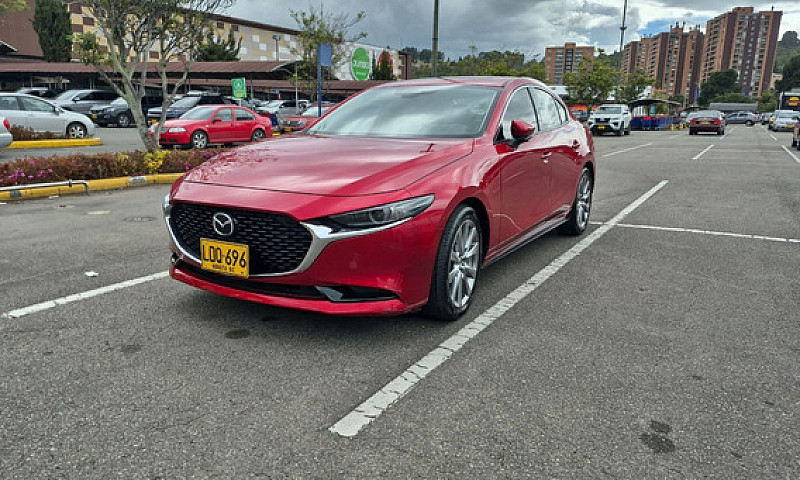 Mazda 3 2.0 Grand To...