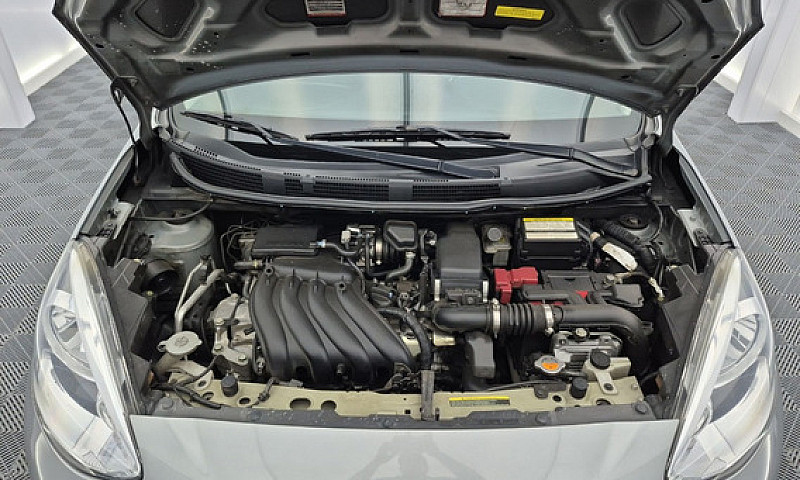 Nissan March 1.6 Anv...