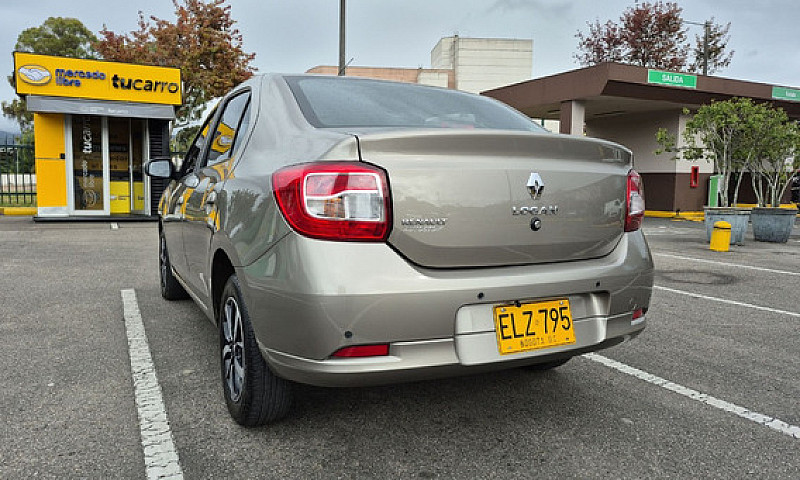Renault Logan...