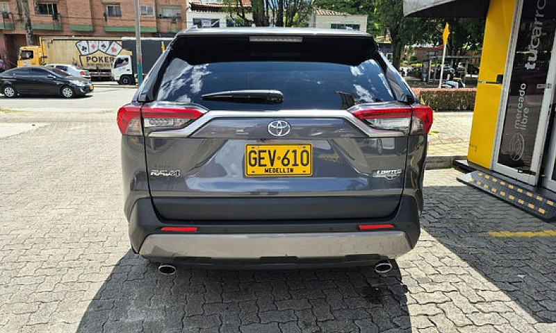 Toyota Rav4 2.5 Limi...