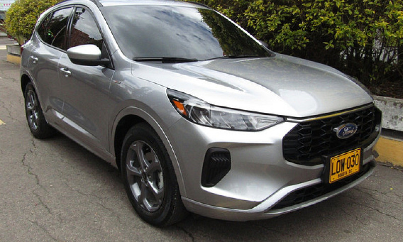 Ford Escape 2.5 St-L...