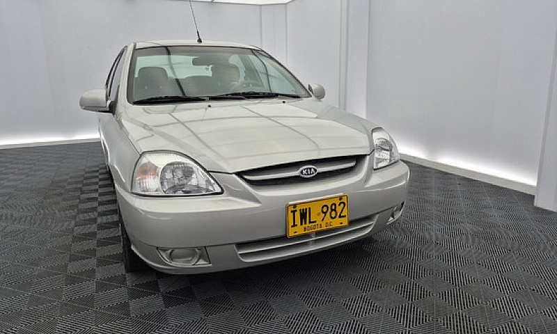 Kia Rio Stylus Ls 1....
