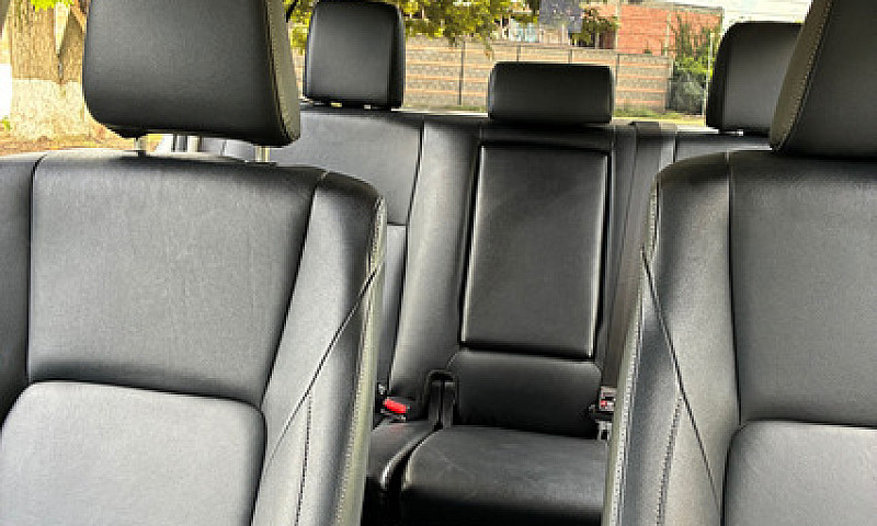 Toyota Hilux 4.0...