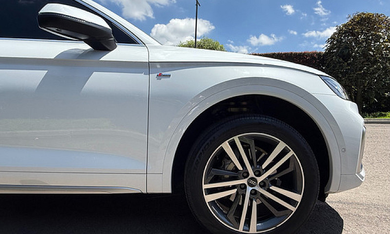 Audi Q5 2.0 45 Tfsi ...