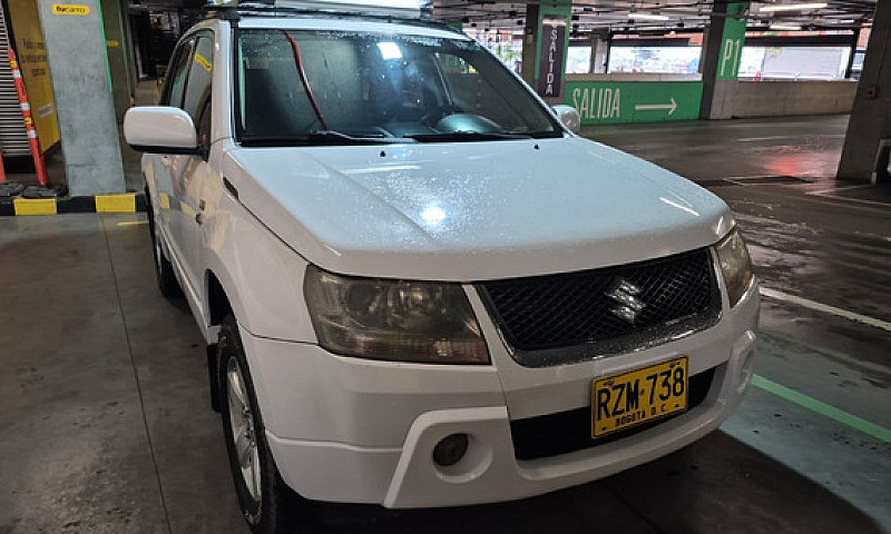 Suzuki Grand Vitara ...