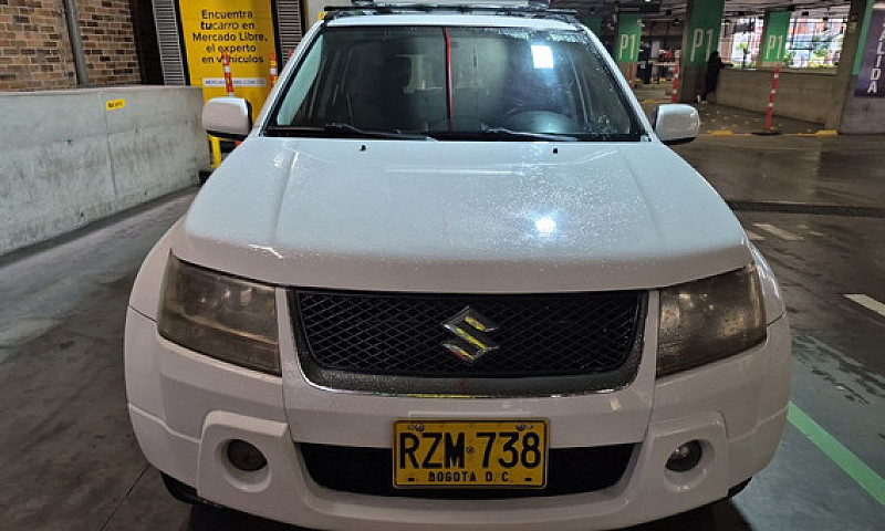 Suzuki Grand Vitara ...