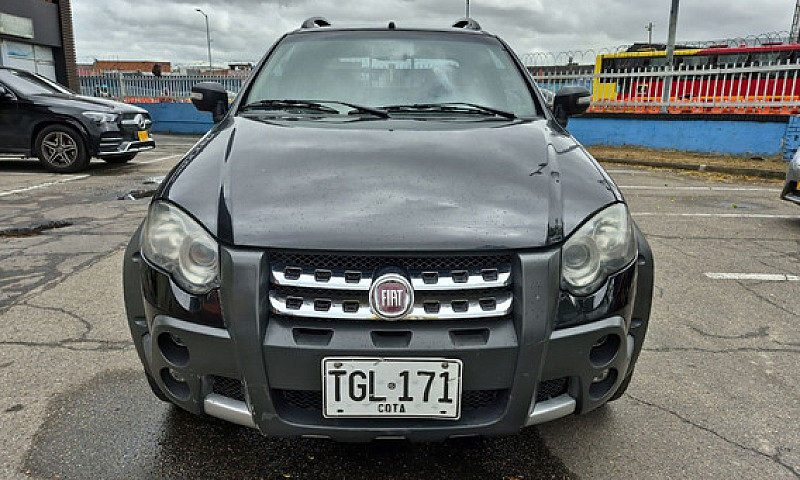 Fiat Strada 1.6 Adve...