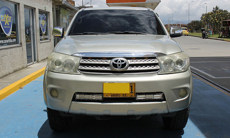 Toyota Fortuner 2.7 ...