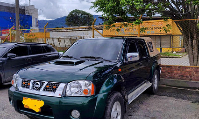 Nissan Np300 Frontie...