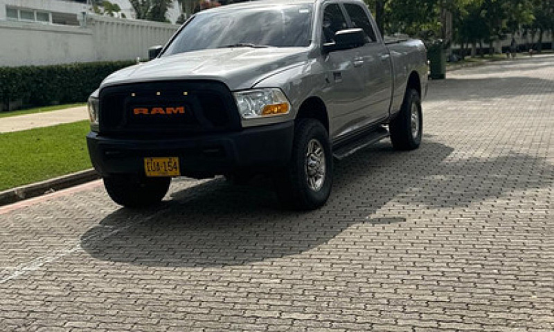 Dodge Ram 5.7 2500 C...