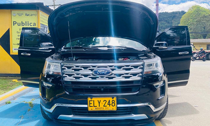 Ford Explorer 2.3 Li...